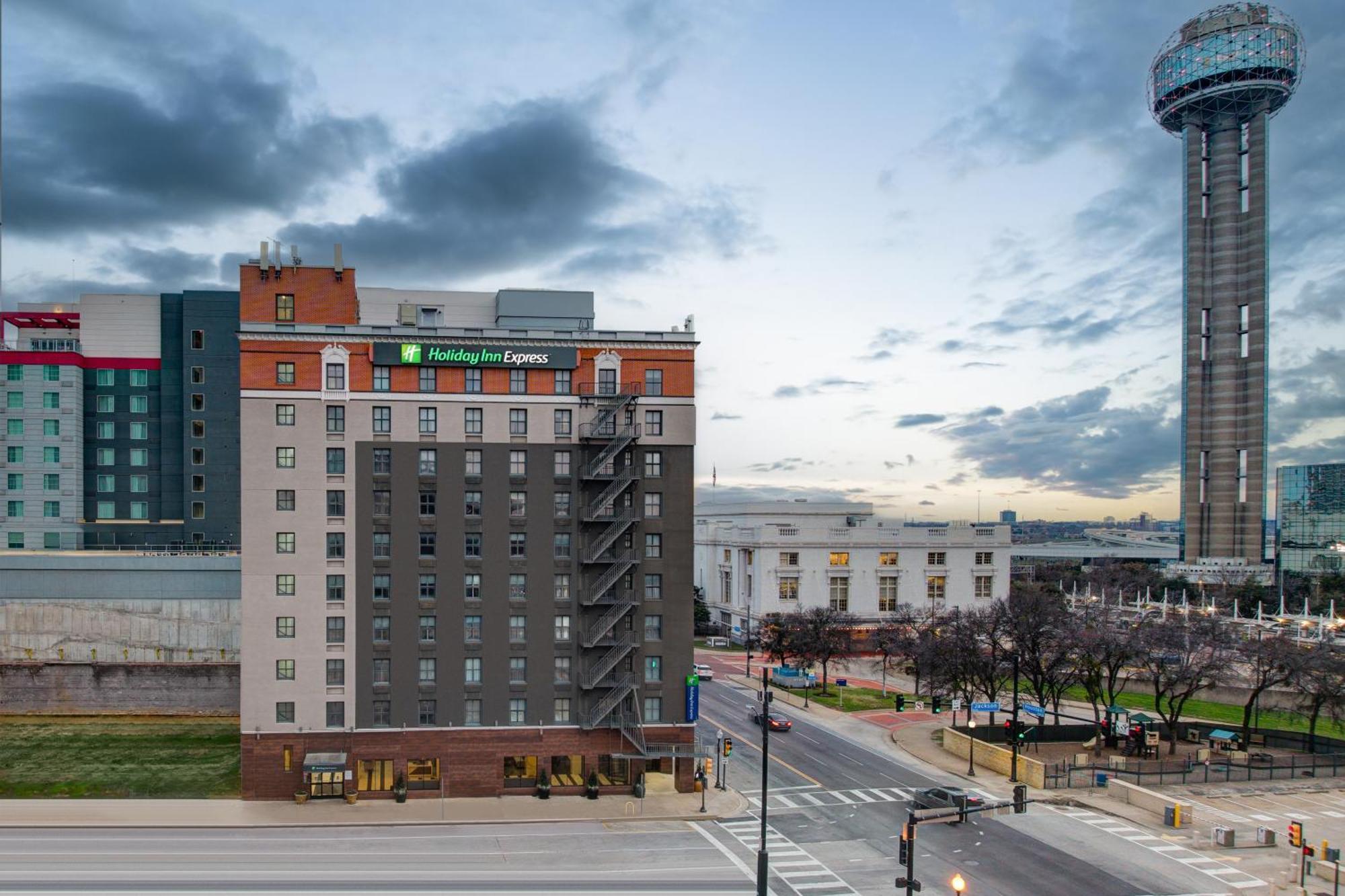 Holiday Inn Express - Dallas Downtown By Ihg Esterno foto